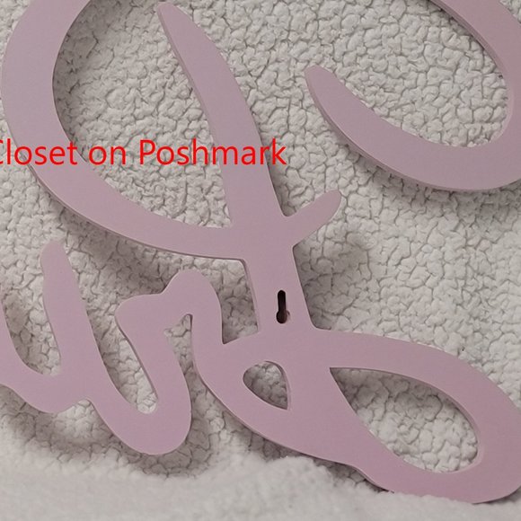 Wooden "Princess" Sign in Pink Cursive Lettering - Picture 3 of 7